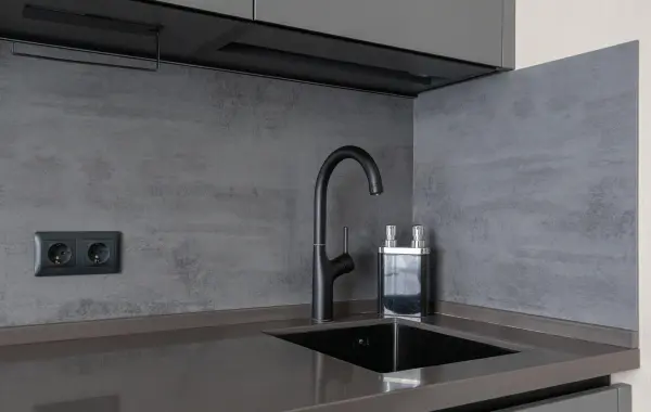 Фото Кухня ПДЛ679 Тимбер Кестен/Система ПВХ Оникс серый